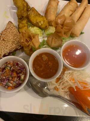 Nakorn Thai Restaurant