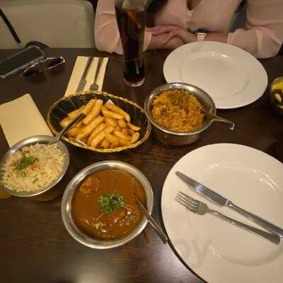 Aroma Indian Restaurant