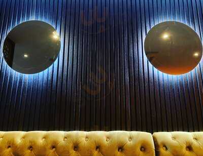 Aroma Indian Restaurant