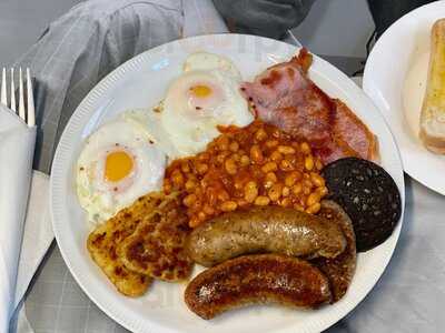 2 Tone Cafe & Simmer Down Restaurant