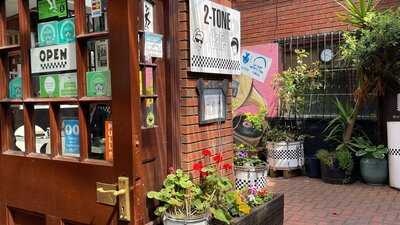 2 Tone Cafe & Simmer Down Restaurant