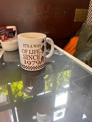 2 Tone Cafe & Simmer Down Restaurant