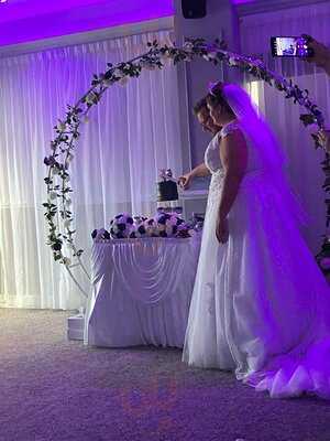 The Waterside Pub & Grill