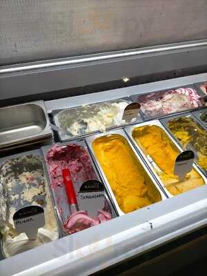 Signorelli's Deli Cambridge