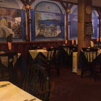 Stefanos Greek Taverna