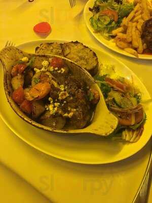 Stefanos Greek Taverna