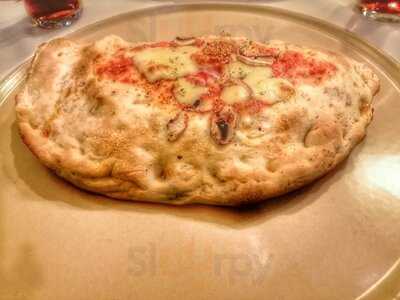 Roberto's Pizza House