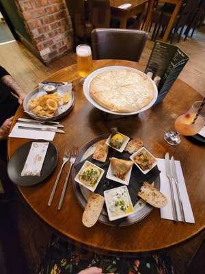 Rokka Mediterranean Restaurant And Cocktail Bar