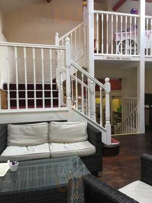 Chocolate Deli Coffee And Patisserie