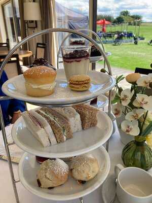 Nineteen At Farleigh