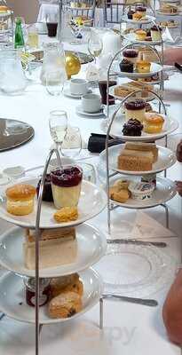 Nineteen At Farleigh