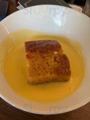 The Three Horse Shoes