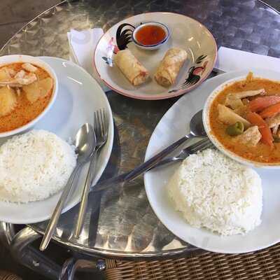 Lek's Thai Food