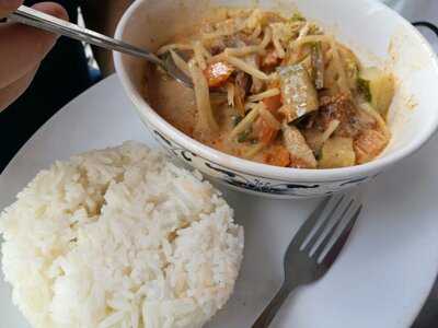 Lek's Thai Food