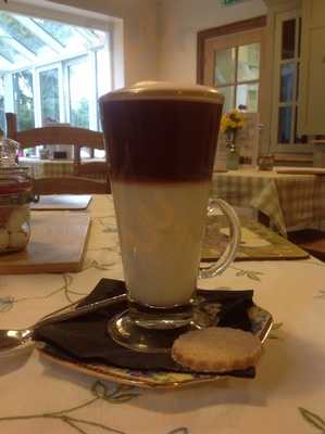 The Bluebell Cafe At Barrowmore