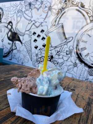 The Looking Glass Ice Cream Parlour