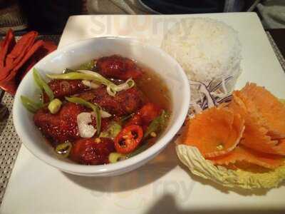 Royale Thai Restaurant