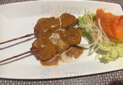 Royale Thai Restaurant