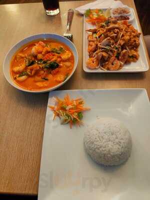 Thai Bach Restaurant