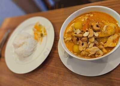 Thai Bach Restaurant