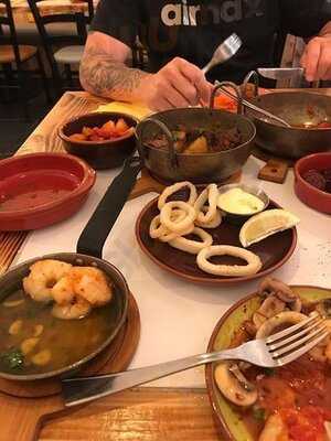 Salud Tapas Bar And Restaurant