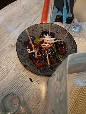 Royal Outpost Thai & Asian Restaurant