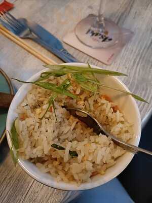 Royal Outpost Thai & Asian Restaurant