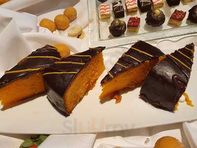 Sixteen Brasserie Newport