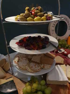 Sixteen Brasserie Newport