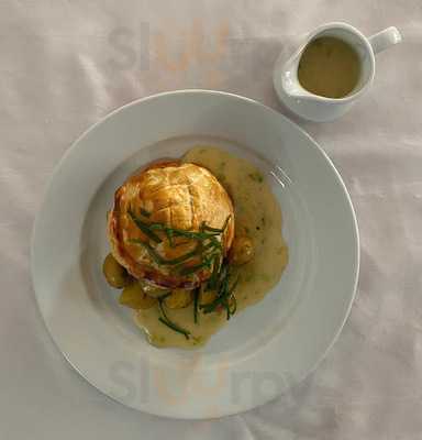 The Rose And Crown At Thorney