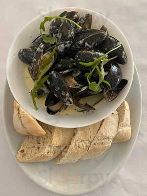 The Rose And Crown At Thorney