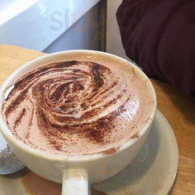 Dreams Coffee Lounge