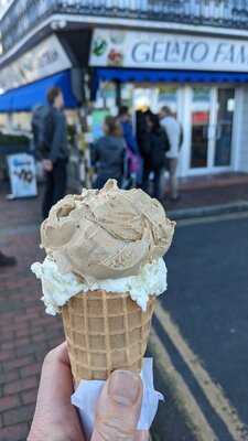 Gelato Famoso Ice Cream Parlour