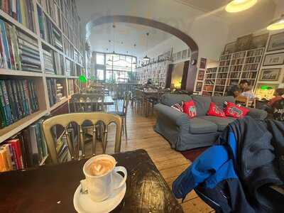 Hanushka Coffee House