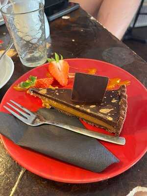 Hanushka Coffee House