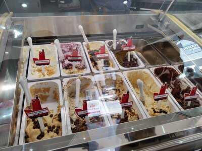 Red Boat Ice Cream Parlour