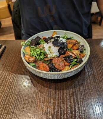 Signatures Italian Restaurant And Bar