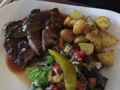 Rendezvous At Nargile