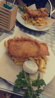 Posh Fish And Chips @ The Beehive