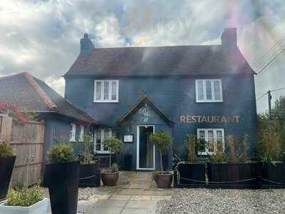 Pig & Whistle Restaurant