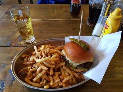 Old Dave's Gourmet Burger Co.