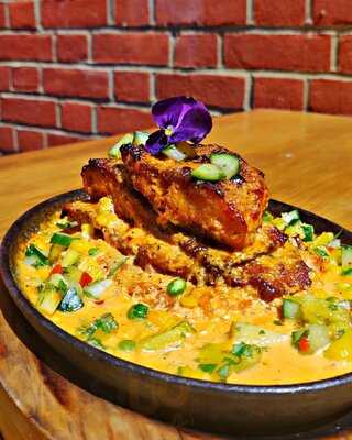 El Guaca Mexican Grill