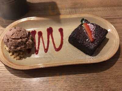 The Alston Pub & Dining