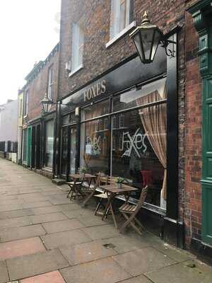 Foxes Cafe Lounge