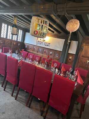 The Old Siege House Bar And Brasserie