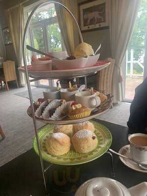 Restaurant At Orestone Manor