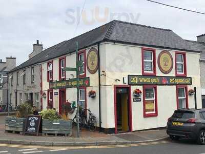 Caffi Wiwer Goch - Red Squirrel Cafe