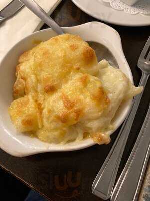 The Fox Patching Inn