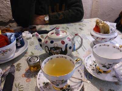 Beau's Tea Rooms