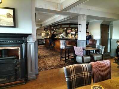 Bob's Smithy Inn Country Pub & Dining